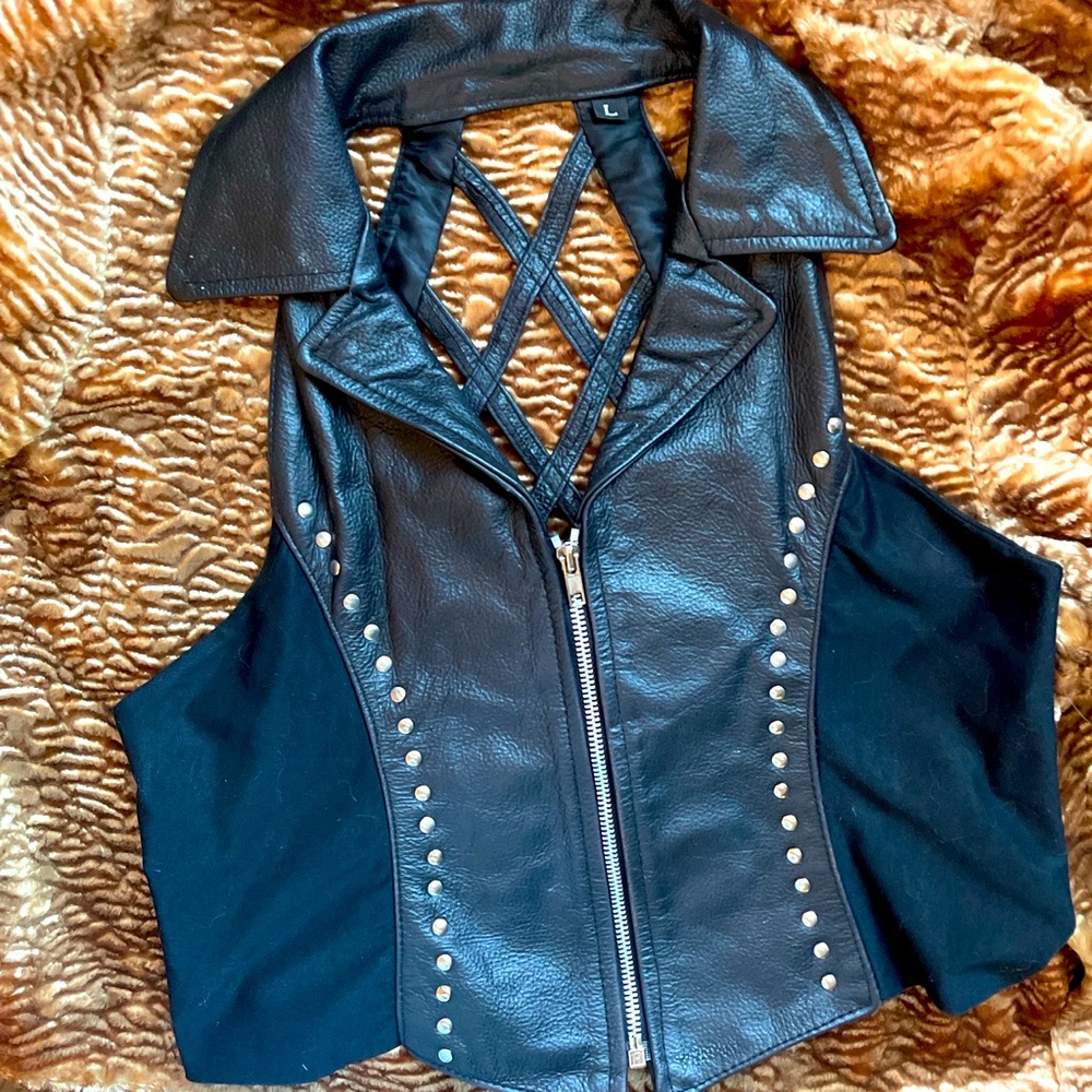 Heavy Metal Stripper: Black Leather Zip up bustier/crop top.Leather woven halter